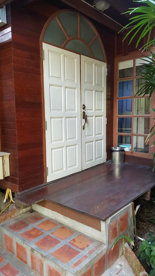 Ruean Mai Chai Khlong Amphawa Exterior foto
